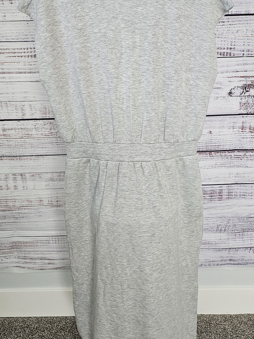 Lou & Grey Light Gray Jersey Waist-Detail Dress